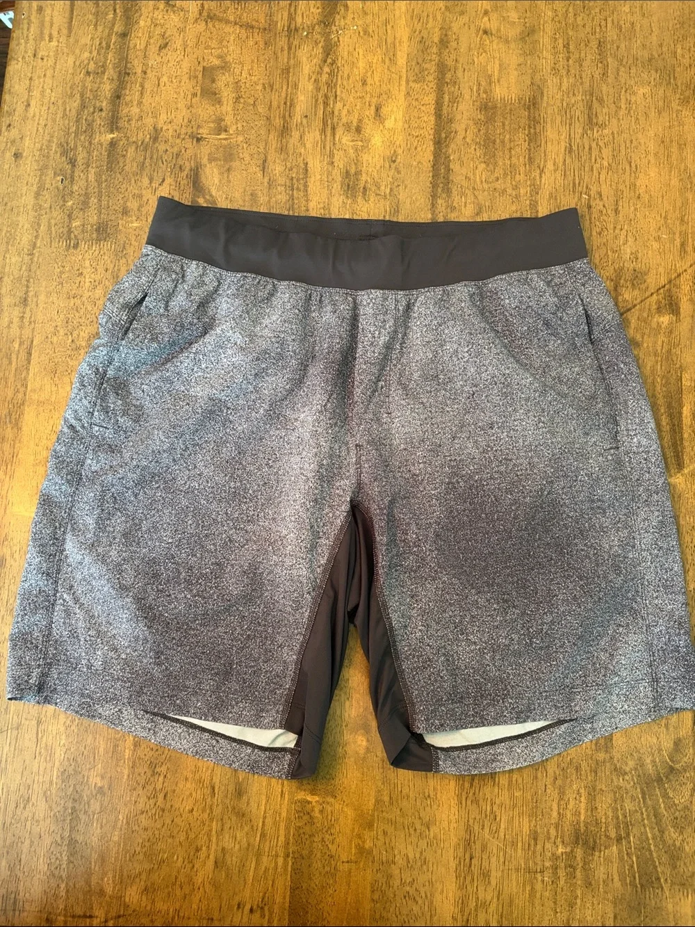 lululemon athletica Men's Speckled Charcoal Performance Shorts